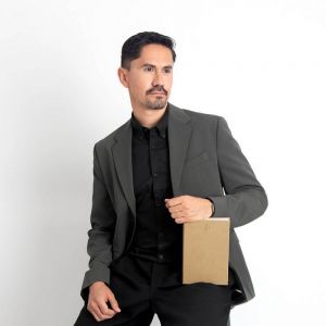 AGENDA DIARIA CLÁSICA 2027 personalizada